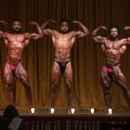 Αμαρτωλά βαμπίρ, επίδοξοι bodybuilders και χαριτωμένα πάντα από αύριο στους κινηματογράφους