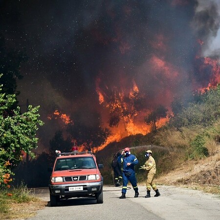 Φωτιά τώρα στη Ζάκυνθο
