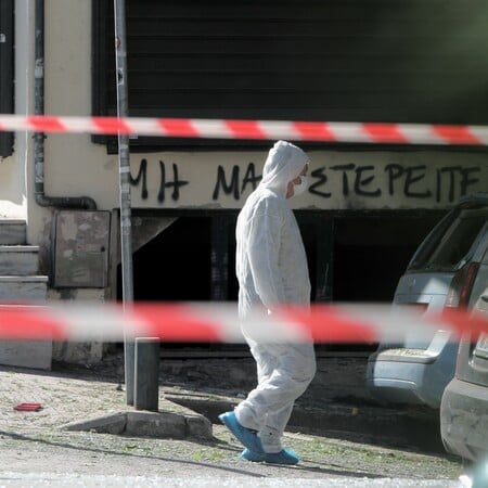 Έκρηξη στη Θεσσαλονίκη: Έφοδος της ΕΛΑΣ στο κελί του φερόμενου συνεργού της 38χρονης