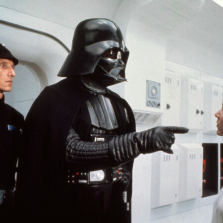 Της είπαν ότι μοιάζει στον Darth Vader – Δικαστήριο της έδωσε €35.000
