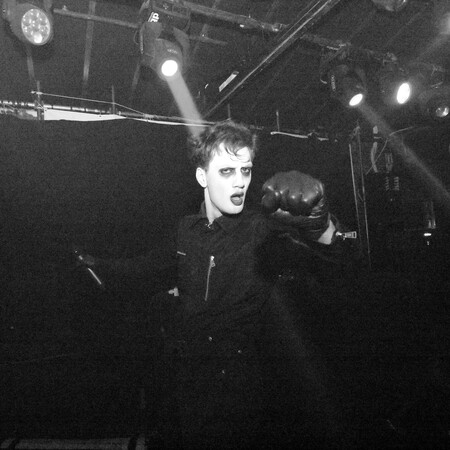 EDDIE DARK + MAZOHA