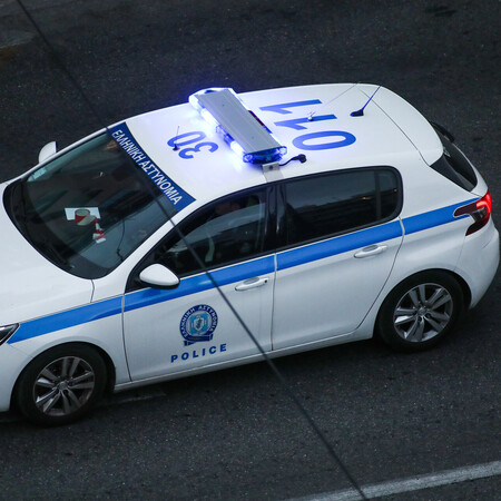 Αμφιλοχία: Ο πατροκτόνος είχε αποταχθεί από την ΕΛΑΣ για ασέλγεια ανήλικης