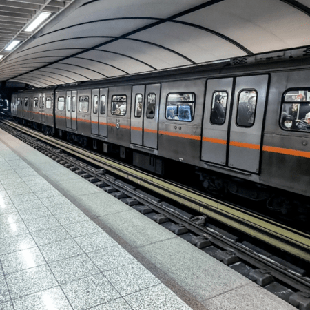 Μετρό: Εξετάζεται η 24ωρη λειτουργία του τα Σάββατα 