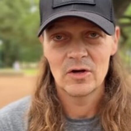 Brad Arnold: Ο τραγουδιστής των 3 Doors Down διαγνώστηκε με καρκίνο στα νεφρά