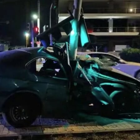 Tροχαίο στη Λεωφόρο Ποσειδώνος: Νεκρός ο ένας εκ των τεσσάρων τραυματιών