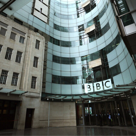 Το BBC απαντά σε καταγγελία για τον ισχυρισμό του ότι το βιολογικό φύλο «δεν μπορεί να αλλάξει»