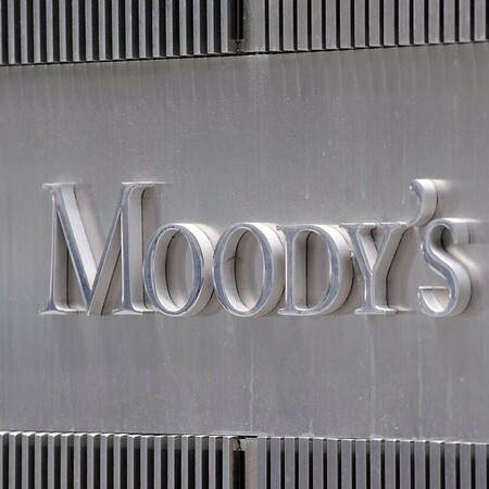 Moody’s: Υποβάθμιση της πιστοληπτικής ικανότητας των ΗΠΑ λόγω χρέους και ελλειμμάτων