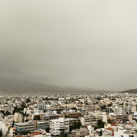 Ο καιρός σήμερα: Αφρικανική σκόνη και ζέστη - Πότε αλλάζει η ατμόσφαιρα
