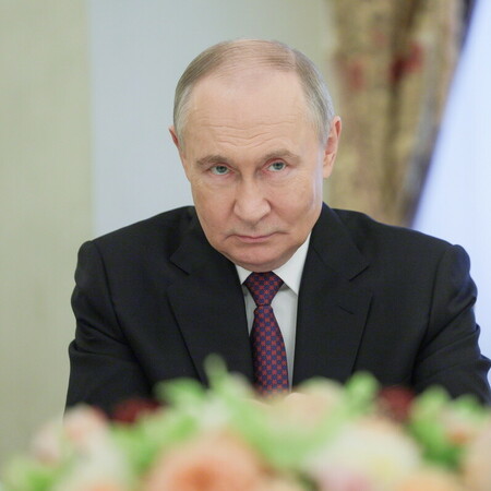 Στόχος επίθεσης με drones ελικόπτερο που μετέφερε τον Πούτιν