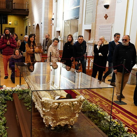 Ισπανία: 440 χρόνια μετά τον θάνατό της, τα λείψανα της Αγίας Τερέζας εκτέθηκαν δημόσια
