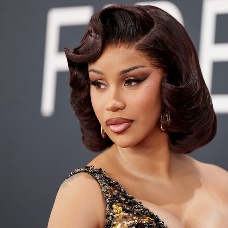Cardi B: Σε σχέση με παίκτη του NFL μετά το διαζύγιο από τον Offset