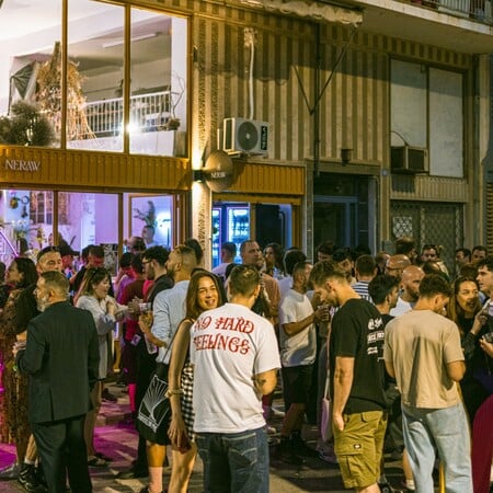 «Ό,τι είναι τώρα» — Το πάρτι του Μηλοκλέφτη που έκανε την Κυριακή να μοιάζει με Σάββατο