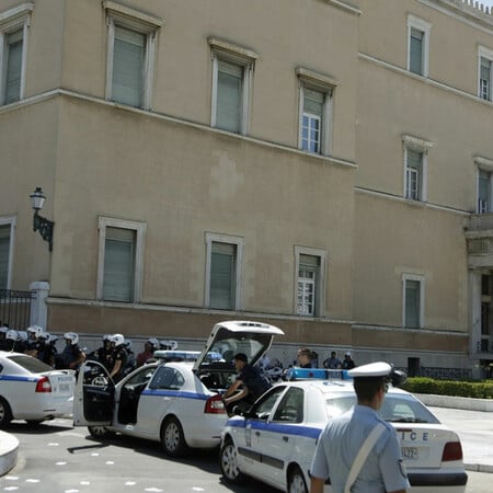Αστυνομικός Βουλής: «Καμία σεξουαλική κακοποίηση - Όσα ακούγονται είναι εξωφρενικά και αναληθή»