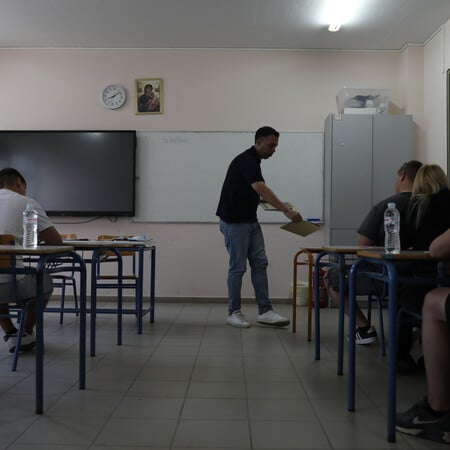 Πανελλήνιες 2025: Τα θέματα σε Ιστορία Τέχνης, Ηλεκτροτεχνία, Ναυτικό Δίκαιο, Αρχιτεκτονικό Σχέδιο