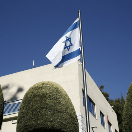 Ισραήλ: Κλείνει τις πρεσβείες του σε όλο τον κόσμο και καλεί τους πολίτες του να είναι σε επιφυλακή