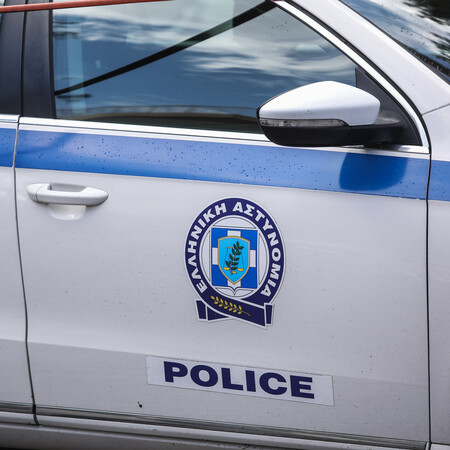 Πετρούπολη: Συνελήφθη ο πατέρας του 39χρονου που ξυλοκόπησε την 46χρονη για την προτεραιότητα