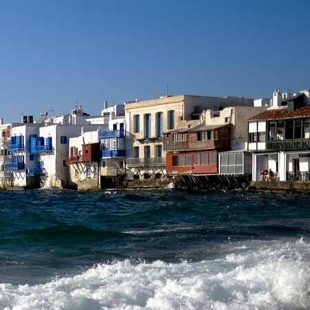 Μύκονος: Σωρεία καταγγελιών για τον καθηγητή στο ΓΕΛ του νησιού - Συνάδελφοι του εγκαταλείπουν τις θέσεις τους