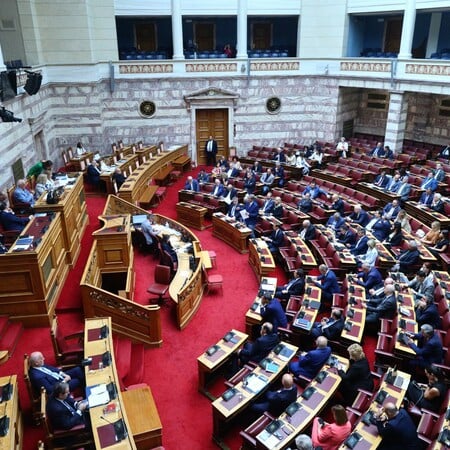 Τέμπη: Άρχισε η συζήτηση επί των προτάσεων για σύσταση προκαταρκτικής επιτροπής