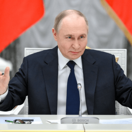 Ο Πούτιν θέλει να απαλλαγεί από Whatsapp και Telegram και φτιάχνει νέα εφαρμογή 