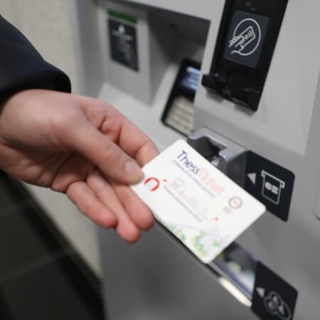 Μετρό Θεσσαλονίκης: Σε εκκρεμότητα η λειτουργία των POS, επτά μήνες μετά τα εγκαίνια