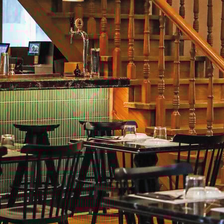 Cupola trattoria: Τραπεζάκια στον πεζόδρομο και γεύσεις αυθεντικά ιταλικές