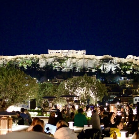 ΤΡΟΠΙΚΗ ΝΥΧΤΑ ΤΣΑΤΡΑΦΥΛΛΙΑΣ