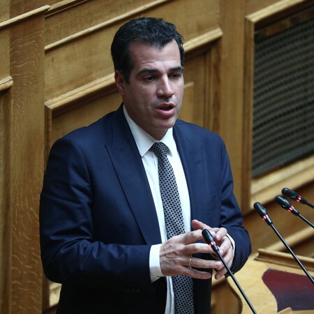 Νέος υπουργός Μετανάστευσης ο Θάνος Πλεύρης