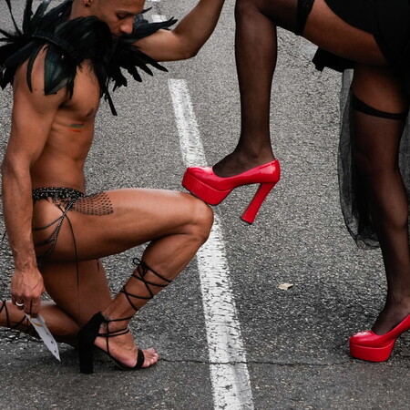 Ο αγώνας με ψηλοτάκουνα στο Μαδρίτη Pride: Το «Carrera de Tacones» είναι θεσμός και προσελκύει πλήθη θεατών