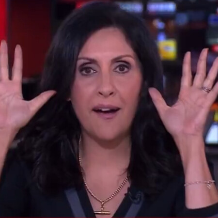 Παρουσιάστρια του BBC έγινε viral - Μιμούνταν το παγώνι on air