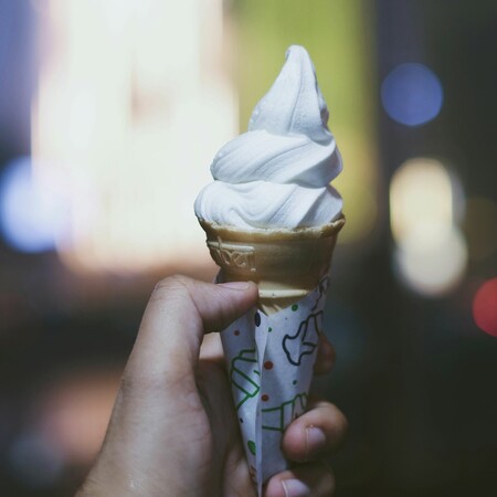 Παγωτό vs gelato δεν είναι το ίδιο: Ποιες οι διαφορές και ποιο έχει τις λιγότερες θερμίδες