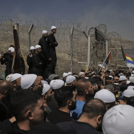 Συμφωνία κατάπαυσης του πυρός στη Συρία μετά από σφοδρές συγκρούσεις με εκατοντάδες νεκρούς στη Σουέιντα 