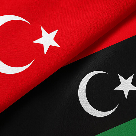Νέα οικονομική σύμπραξη Τουρκίας – Λιβύης με έμφαση στην ενέργεια και τις υποδομές