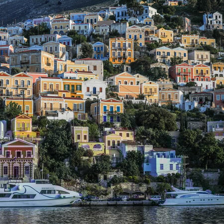 Δήμος Σύμης: Τέλος 3 ευρώ σε τουρίστες χωρίς διανυκτέρευση