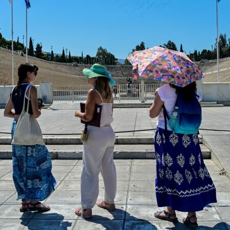 Καύσωνας: Ανοίγουν επτά κλιματιζόμενοι χώροι στην Αθήνα 