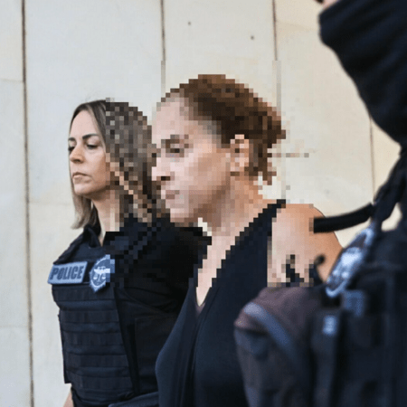 Δολοφονία στην Αγία Παρασκευή: Στη φυλακή και η πρώην σύζυγος του καθηγητή