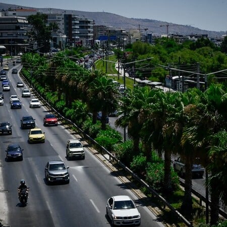 ΚΙΝΗΣΗ ΣΤΟΥΣ ΔΡΌΜΟΥΣ