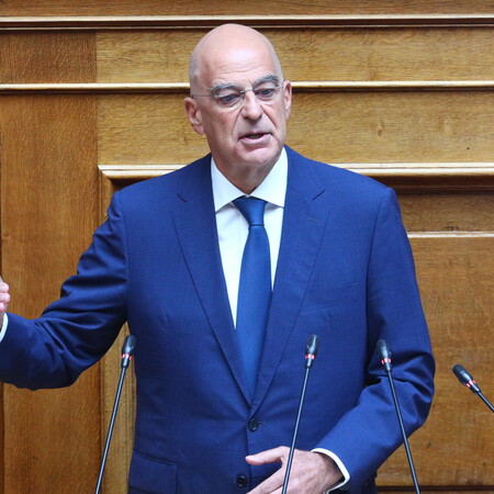 Δένδιας: Χρησιμοποιούσαν πολυκατοικία για να στεγάσουν έναν αξιωματικό - Τη μισθώσαμε για 800 χιλ. ευρώ