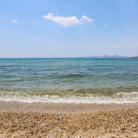 Παλαιό Φάληρο: Μώλωπες και σημάδια στο σώμα του του 3χρονου κοριτσιού εντόπισε ο ιατροδικαστής