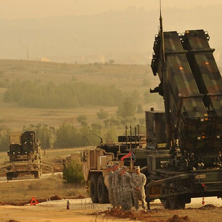 Η Ολλανδία δίνει μισό δισ. ευρώ για αμερικανικά όπλα προς την Ουκρανία