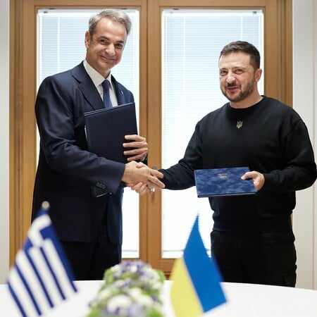 Τηλεφωνική επικοινωνία Μητσοτάκη με Ζελένσκι 