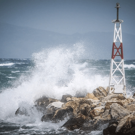 Αδυναμία απόπλου από Πάρο για Μύκονο λόγω καιρού