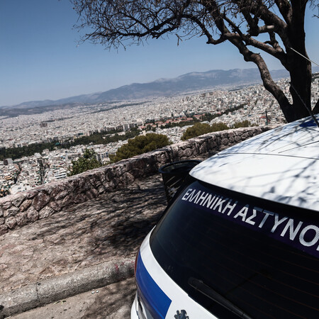 Πτώση νεαρού τουρίστα από τον Λυκαβηττό