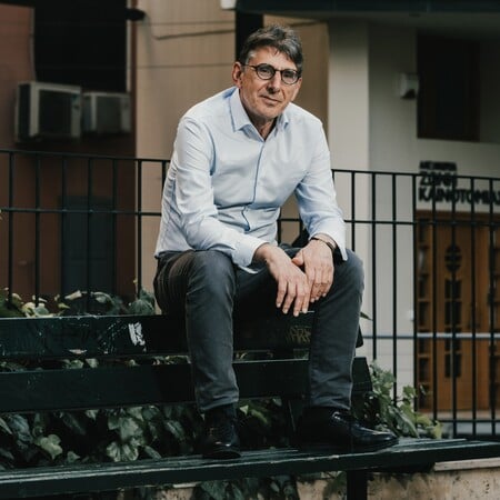 Νικόλας Σεβαστάκης: «Τι διαβάζω τώρα»