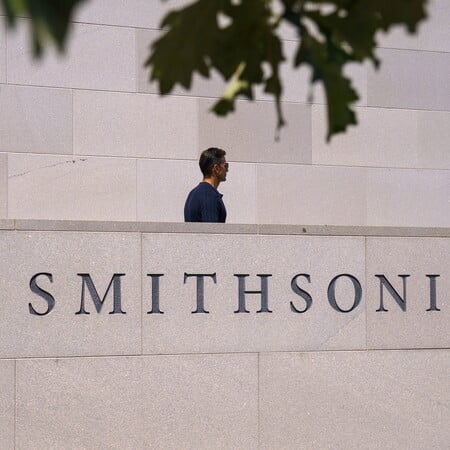 Η κυβέρνηση Τραμπ ζητά από το Smithsonian «ευθυγράμμιση» των μουσείων με το όραμα του προέδρου