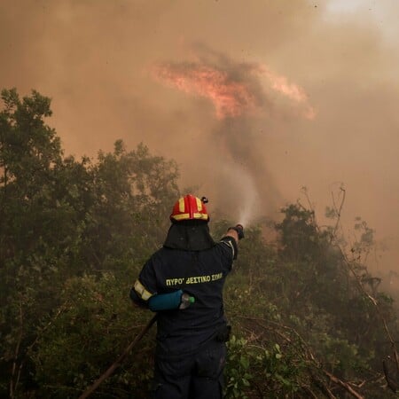 Μυτιλήνη: 57χρονος ομολόγησε στις Αρχές τέσσερις εμπρησμούς στο νησί