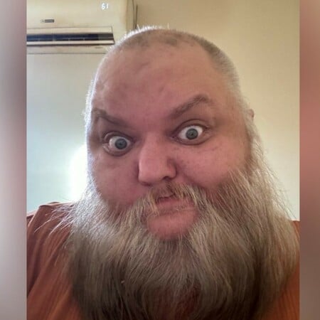 TikTok: Πέθανε στα 47 του χρόνια ο John E. Crawley γνωστός ως KingBeardX