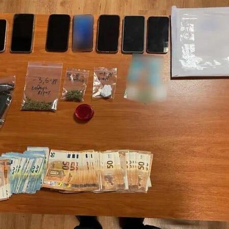 Έξι Τούρκοι μαφιόζοι συνελήφθησαν στην Αττική: Ναρκωτικά, πολυτελείς βίλες & πανάκριβα αυτοκίνητα!