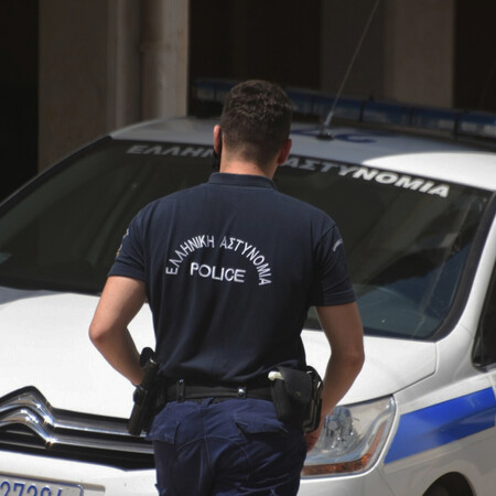 Βούλα: Συνελήφθη 24χρονος που παρακολουθούσε επιχειρηματία για να τον ληστέψει