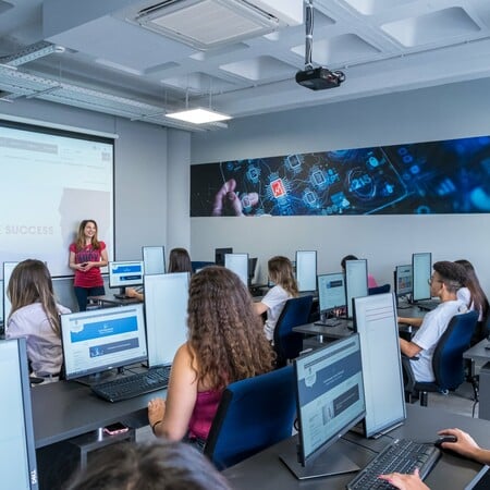 Mediterranean College: Ακαδημαϊκή υπεροχή με το κύρος του University of Derby