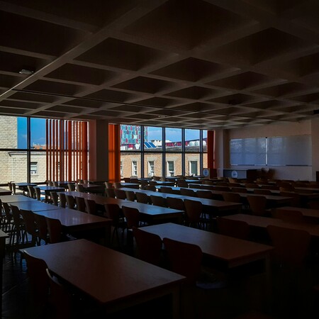 Γαλλία: Αυτοκτονία διευθυντή σχολείου φανερώνει την αδυναμία προστασίας μελών της LGBTQI+ κοινότητας